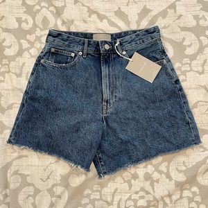 Everlane - The A-line Denim Short